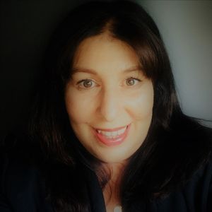 Meet your Posher, Joann